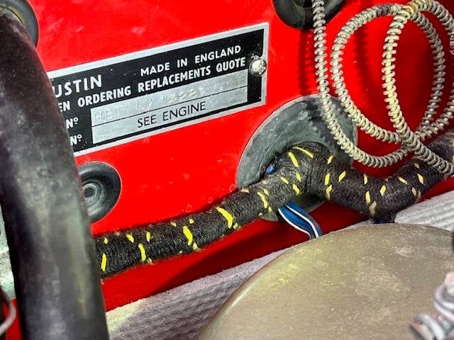 Austin-healey-3000-1962-Signal-RedRed-Hardt-Gray-Leather-20