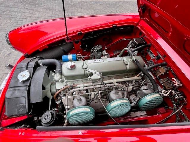 Austin-healey-3000-1962-Signal-RedRed-Hardt-Gray-Leather-27