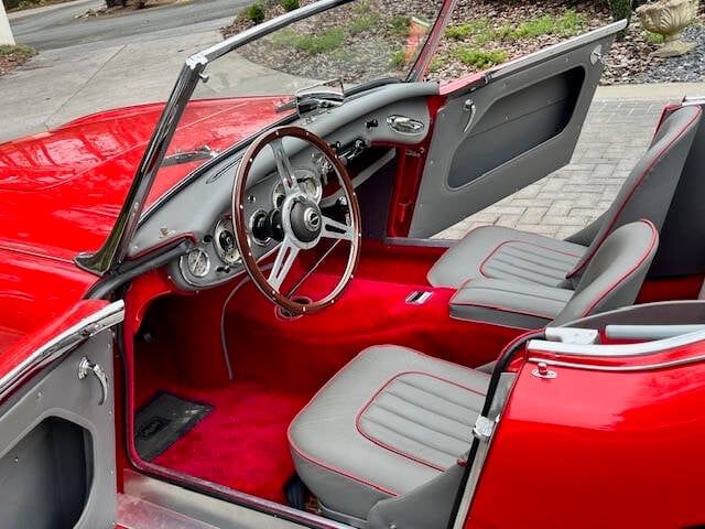 Austin-healey-3000-1962-Signal-RedRed-Hardt-Gray-Leather-28