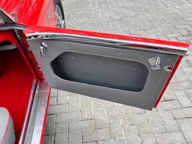 Austin-healey-3000-1962-Signal-RedRed-Hardt-Gray-Leather-29
