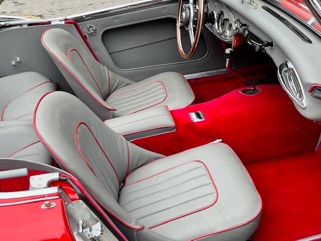 Austin-healey-3000-1962-Signal-RedRed-Hardt-Gray-Leather-34