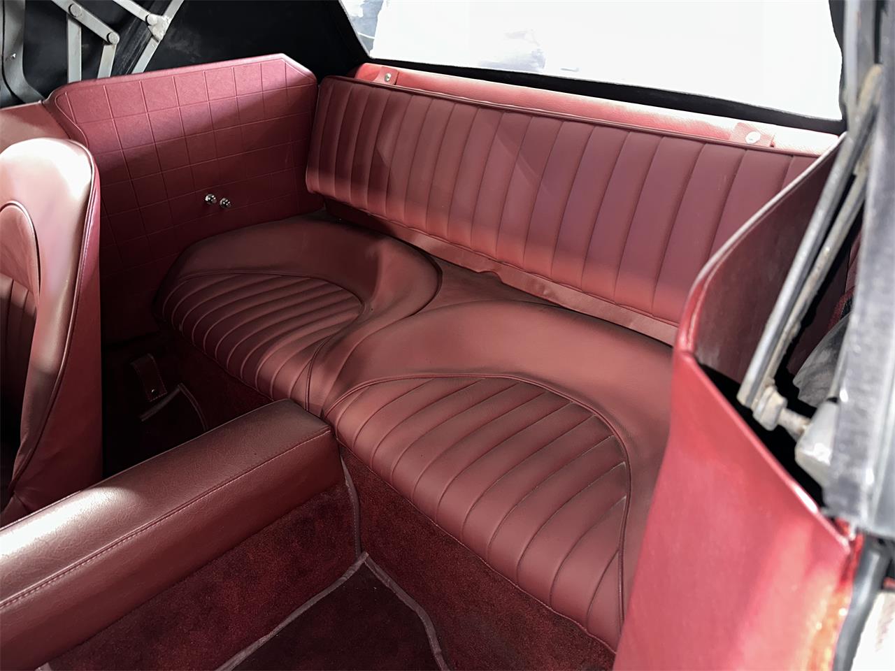 Austin-healey-3000-mark-iii-1964-Black-Red-20