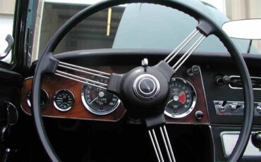 Austin-healey-3000-mark-iii-bj8-1967-British-Racing-Green-Black-41