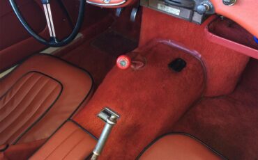 Austin-healey-Bt7-1961-RedBlack-Red-16