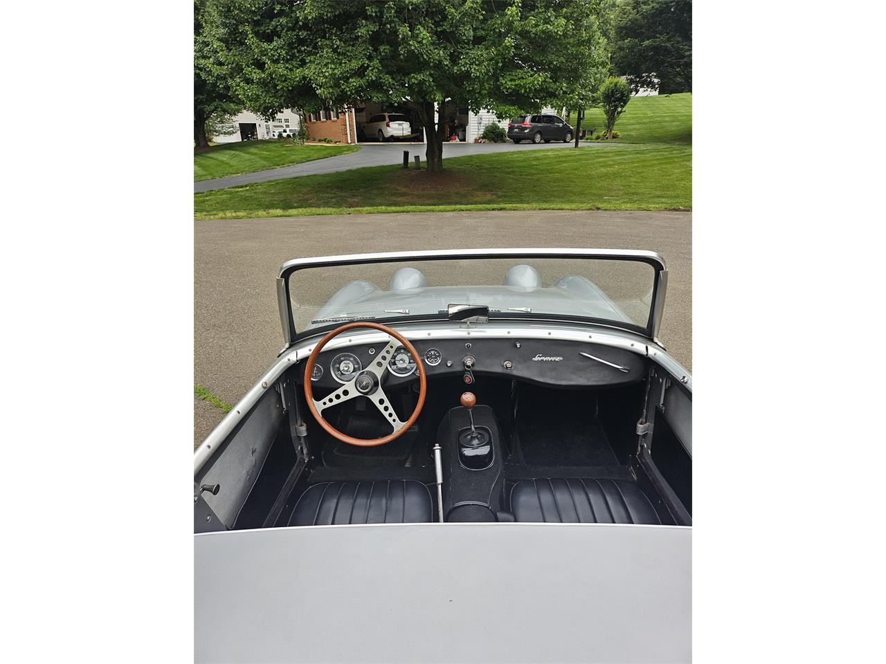 Austin-healey-Sprite-1960-Silver-Black-6