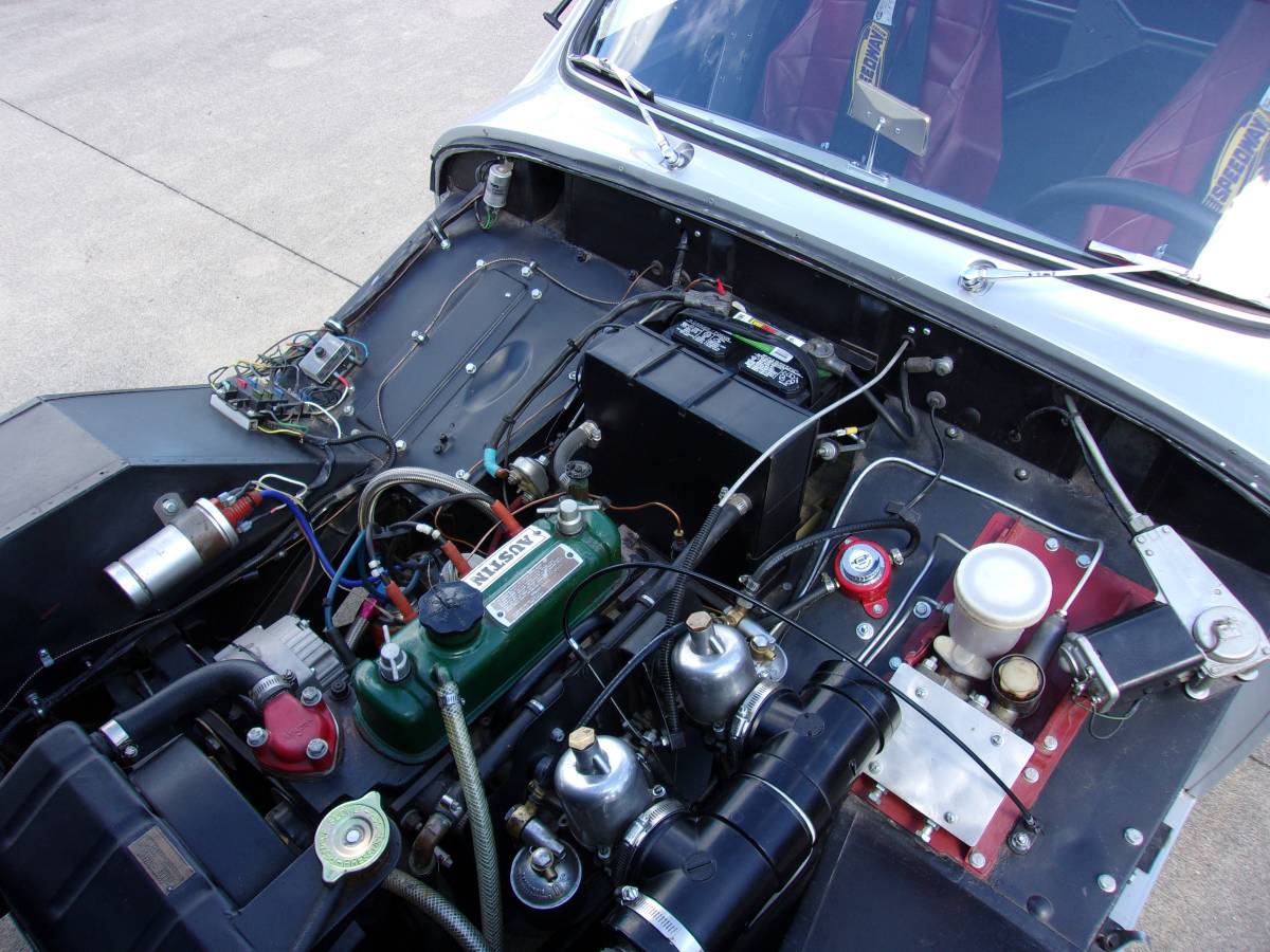 Austin-healey-sebring-sprite-1960-silver-23