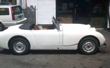 Austin-healey-sprite-1959-white-4