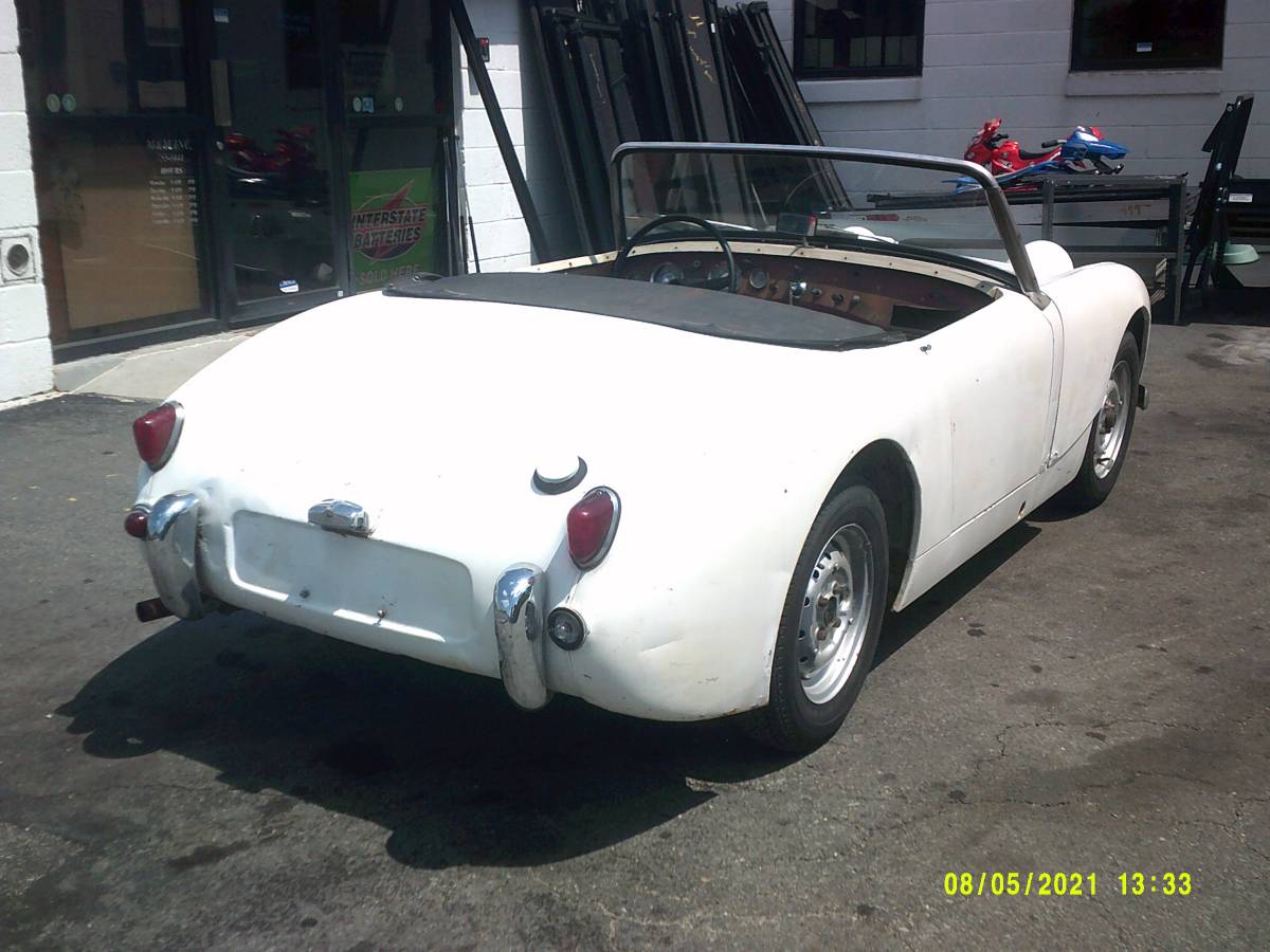 Austin-healey-sprite-1959-white-7