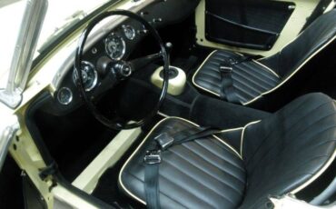 Austin-healey-sprite-1960-yellow-7