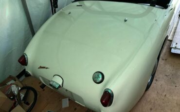 Austin-healey-sprite-1961-white-12