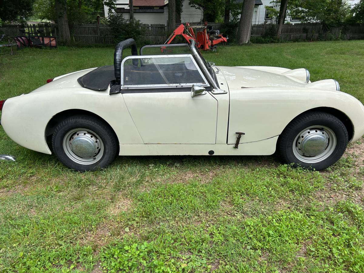 Austin-healey-sprite-1961-white-28