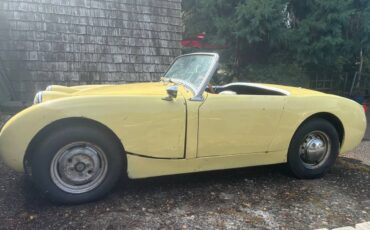 Austin-healey-sprite-1961-yellow-9