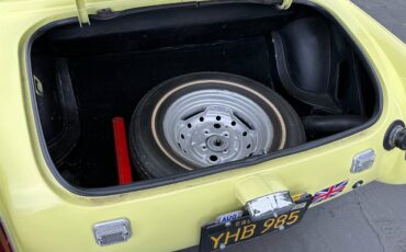 Austin-healey-sprite-mk-iv-1969-yellow-9