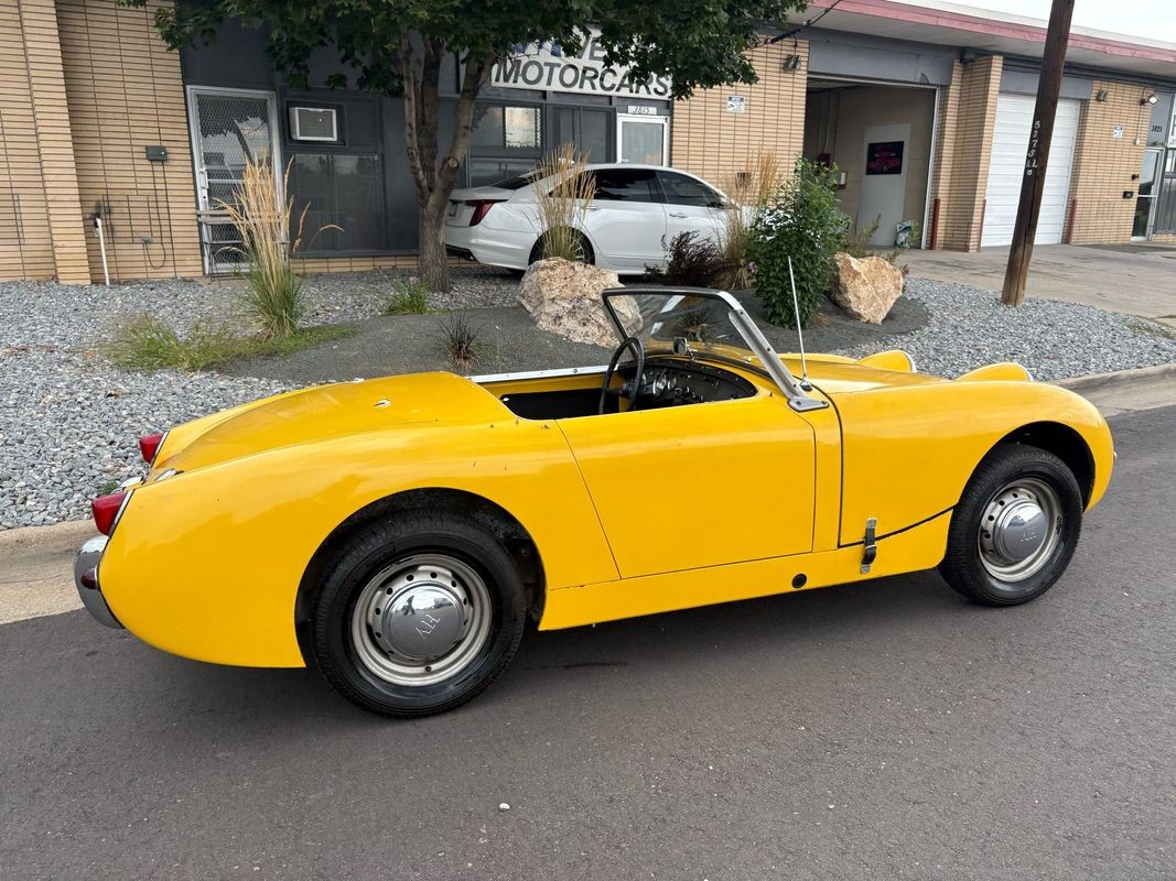 Autin-Healey-Sprite-Bug-Eye-1960-18