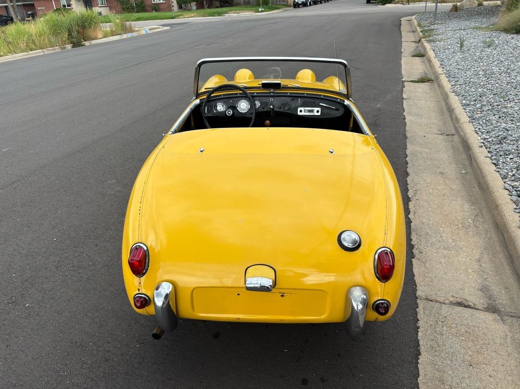Autin-Healey-Sprite-Bug-Eye-1960-33