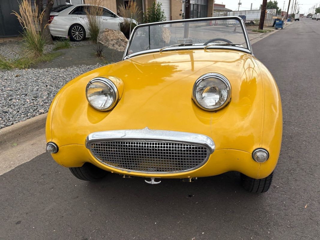 Autin-Healey-Sprite-Bug-Eye-1960-35