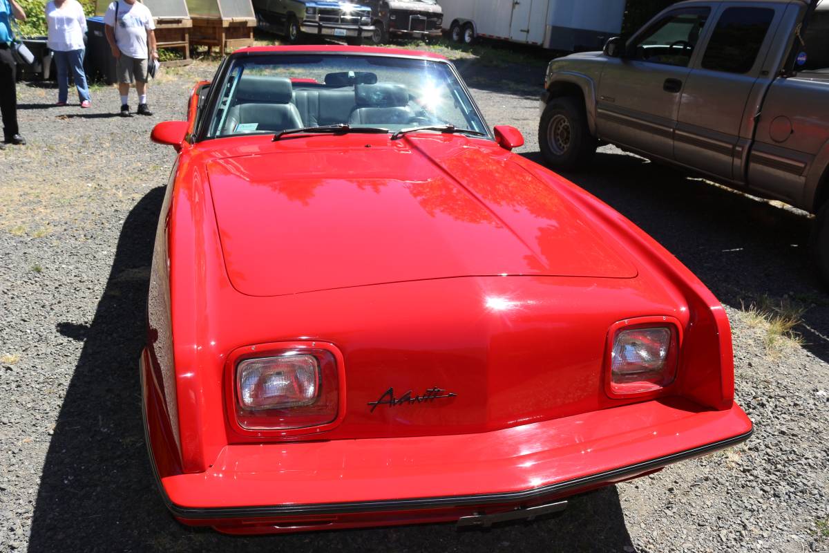 Avanti-ll-1988-red-10