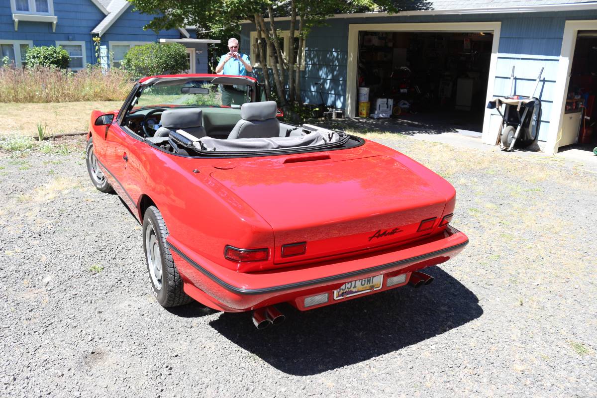 Avanti-ll-1988-red-11