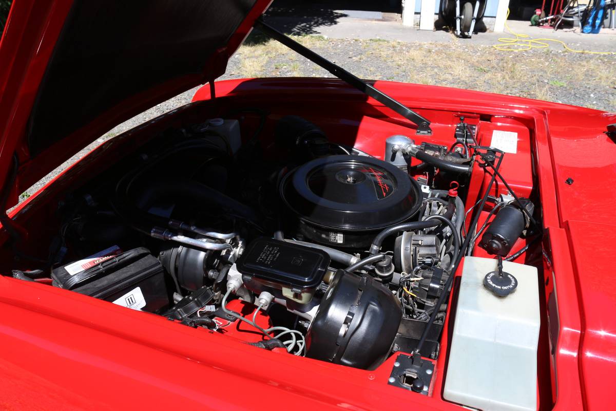 Avanti-ll-1988-red-3