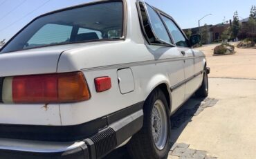 BMW-3-Series-1983-Coupe-11