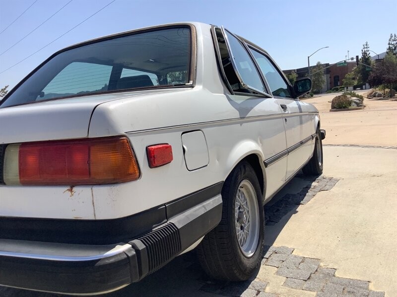 BMW-3-Series-1983-Coupe-11