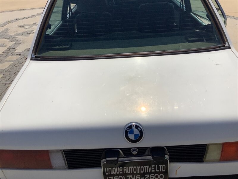 BMW-3-Series-1983-Coupe-14