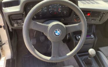 BMW-3-Series-1983-Coupe-17