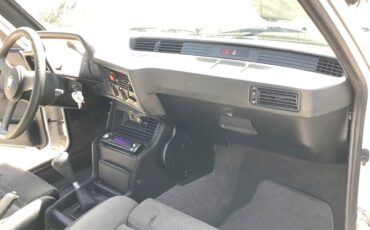 BMW-3-Series-1983-Coupe-21