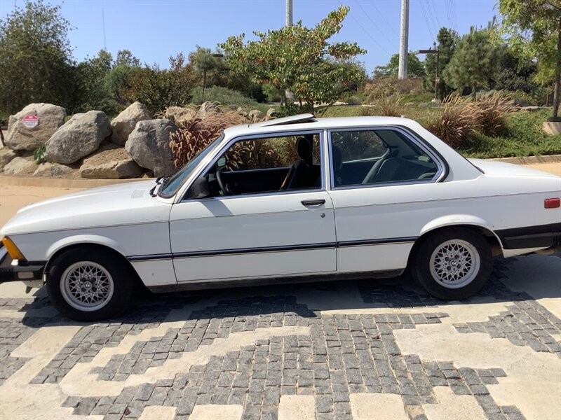 BMW-3-Series-1983-Coupe-5
