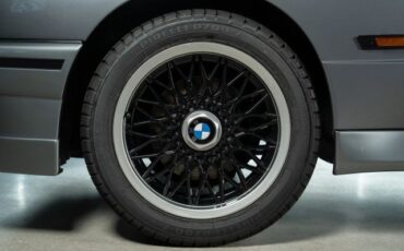 BMW-3-Series-1989-11