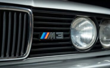 BMW-3-Series-1989-17