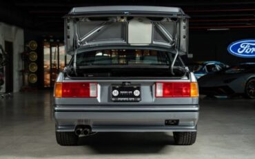 BMW-3-Series-1989-23