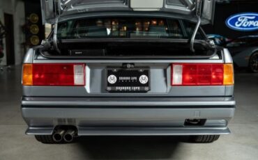 BMW-3-Series-1989-24