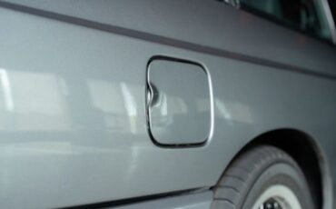 BMW-3-Series-1989-31