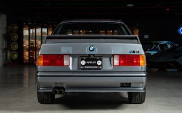 BMW-3-Series-1989-5