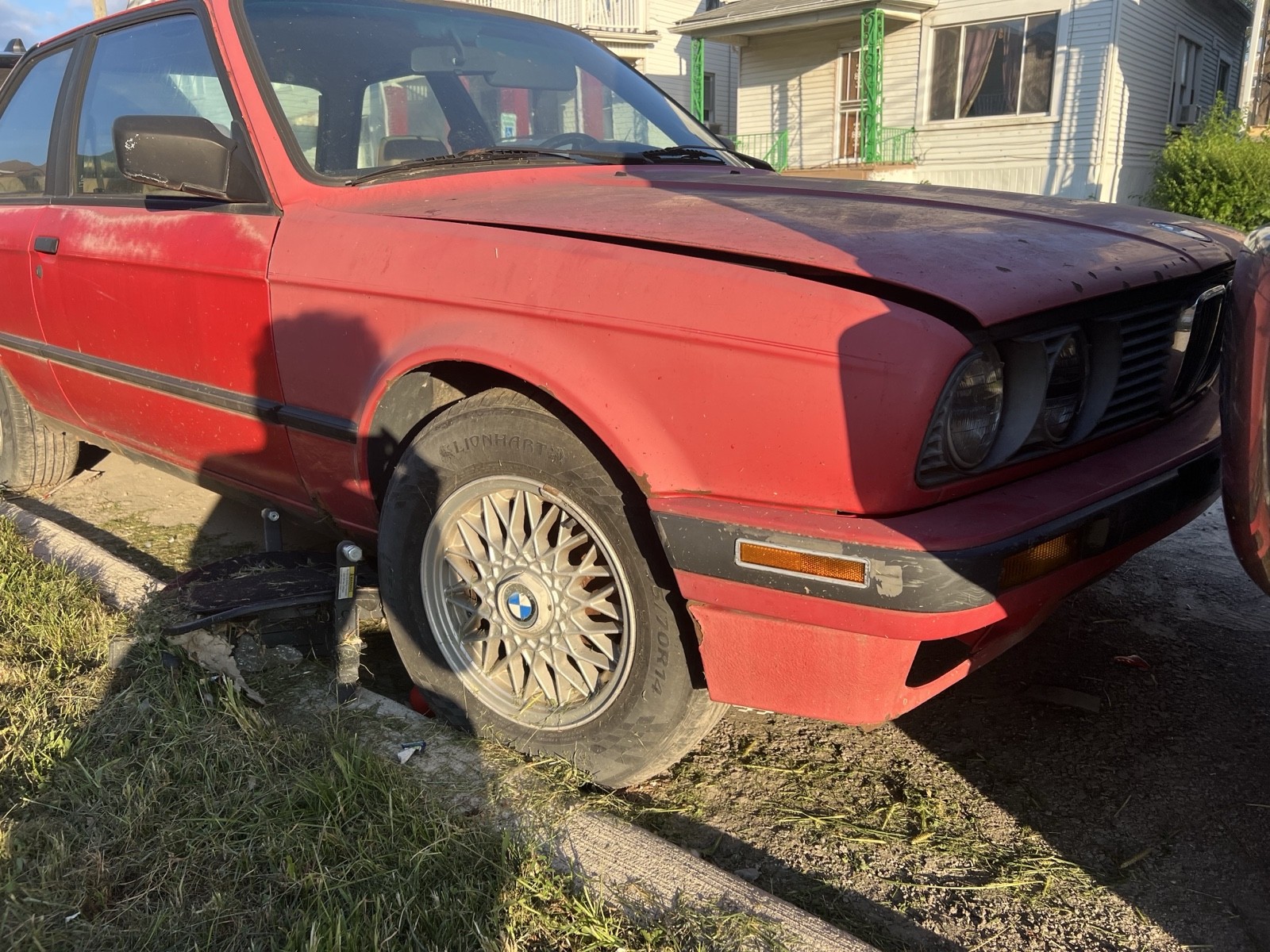 BMW-3-Series-1991-5