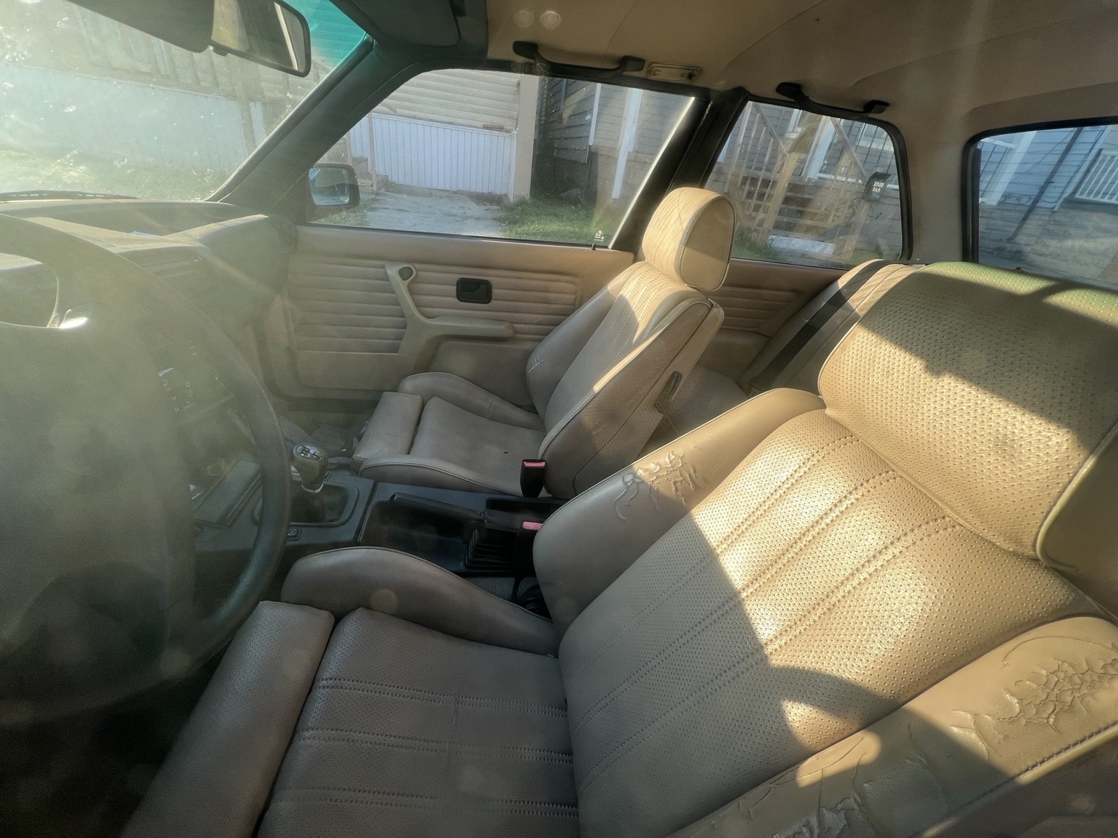 BMW-3-Series-1991-7