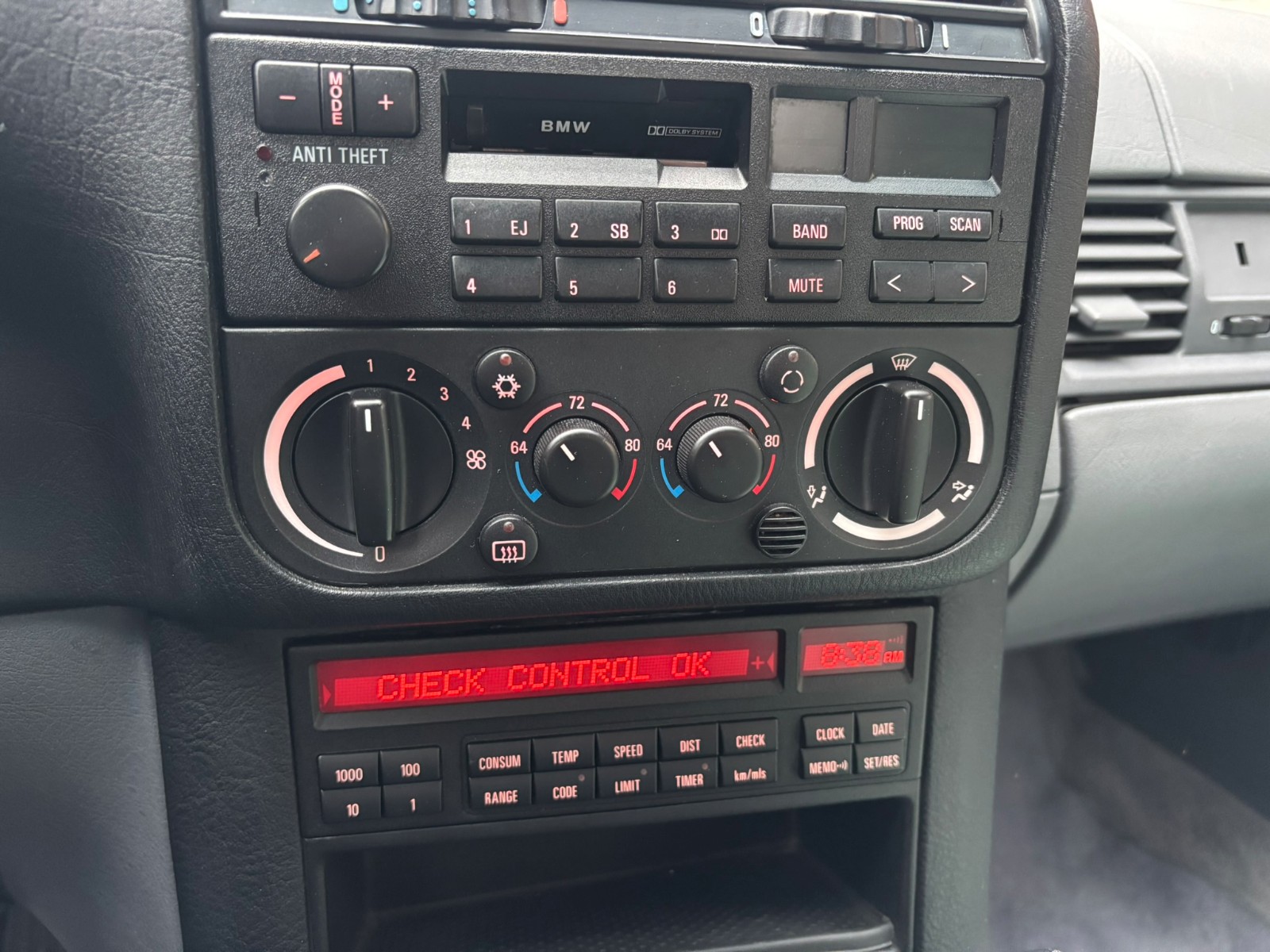 BMW-3-Series-1995-Convertible-25