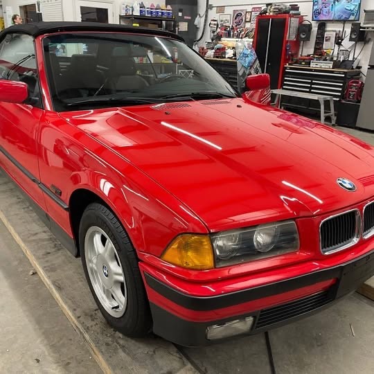 BMW-3-Series-1995-Convertible-3