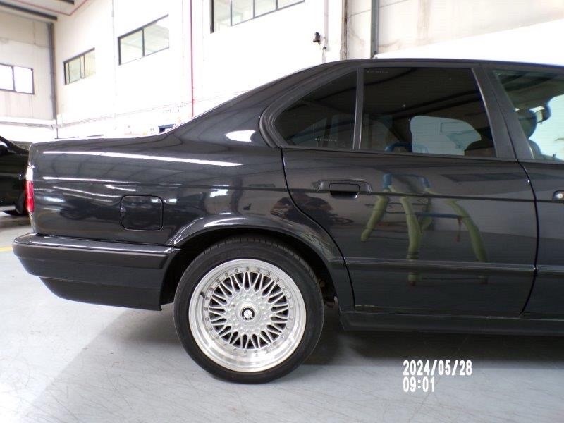 BMW-525-1992-4