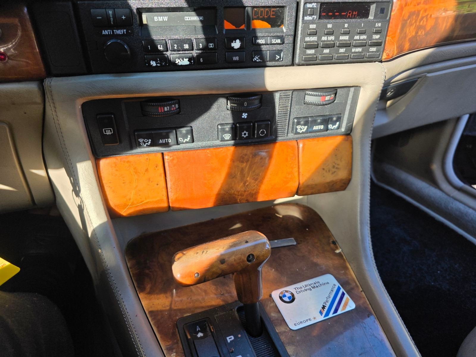 BMW-7-Series-1994-Sedan-23