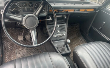 BMW-Bavaria-1973-13