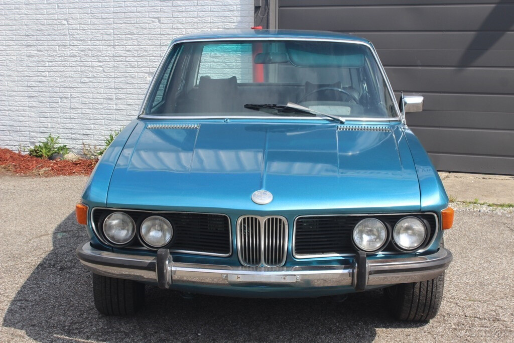 BMW-Bavaria-1973-4