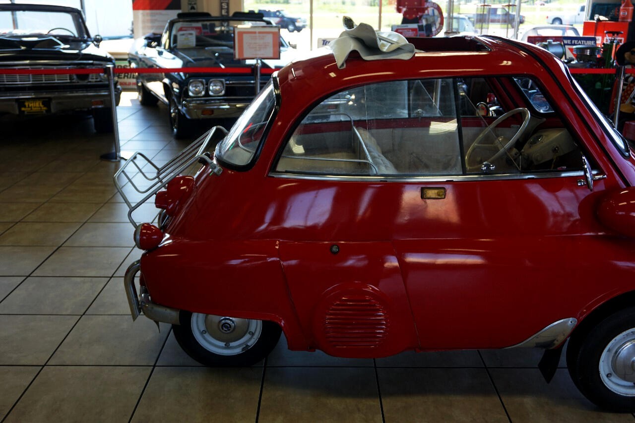 BMW-Isetta-1957-Classic-Car-14