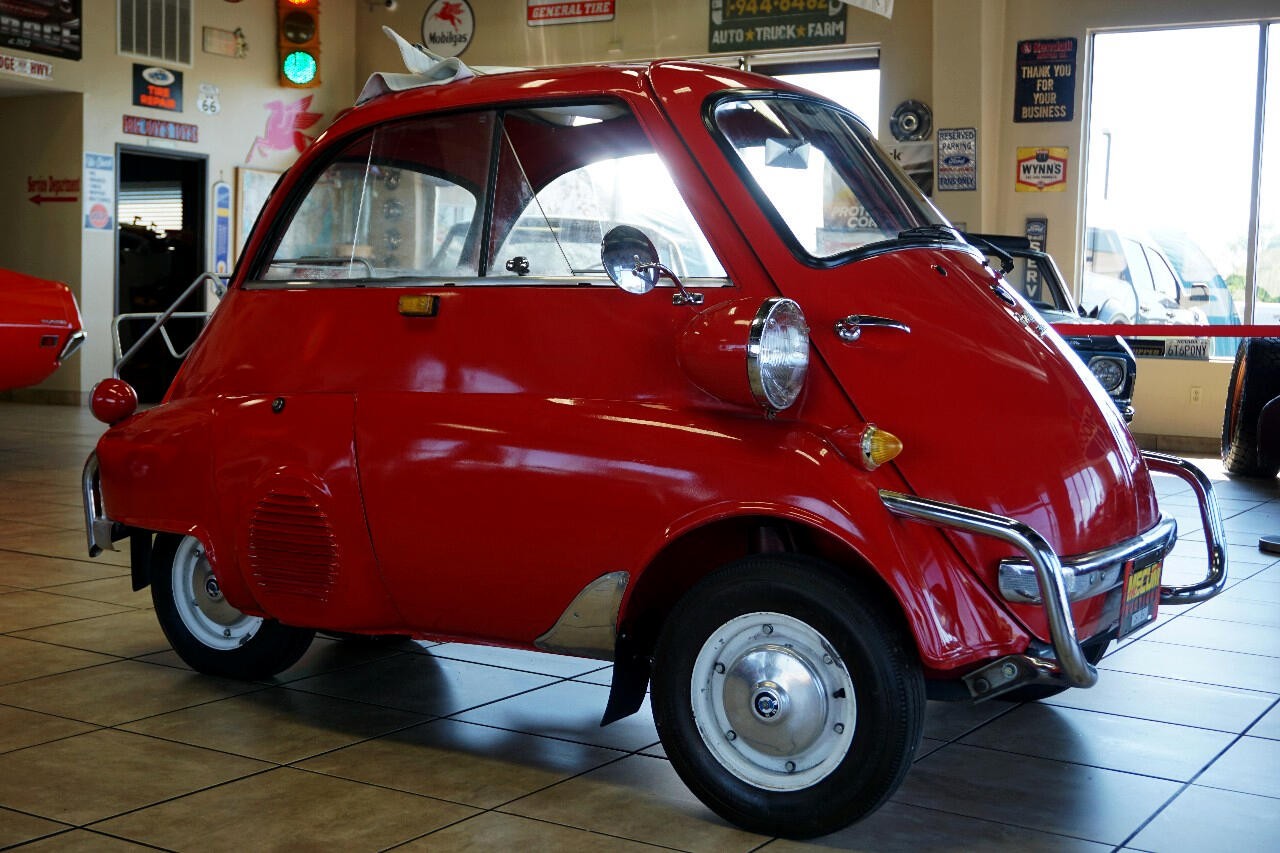 BMW-Isetta-1957-Classic-Car-16