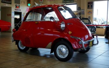 BMW-Isetta-1957-Classic-Car-17