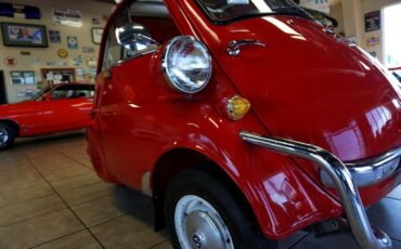 BMW-Isetta-1957-Classic-Car-21
