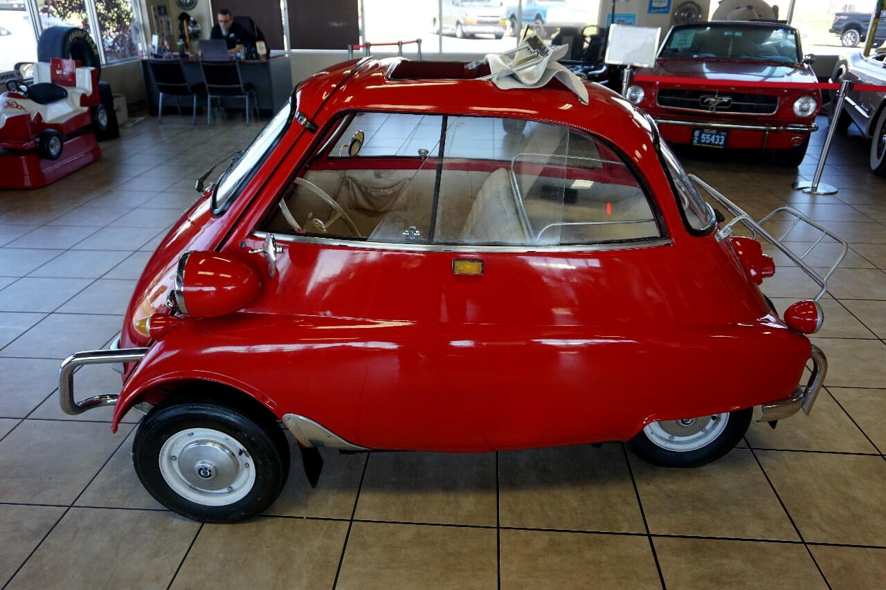 BMW-Isetta-1957-Classic-Car-3