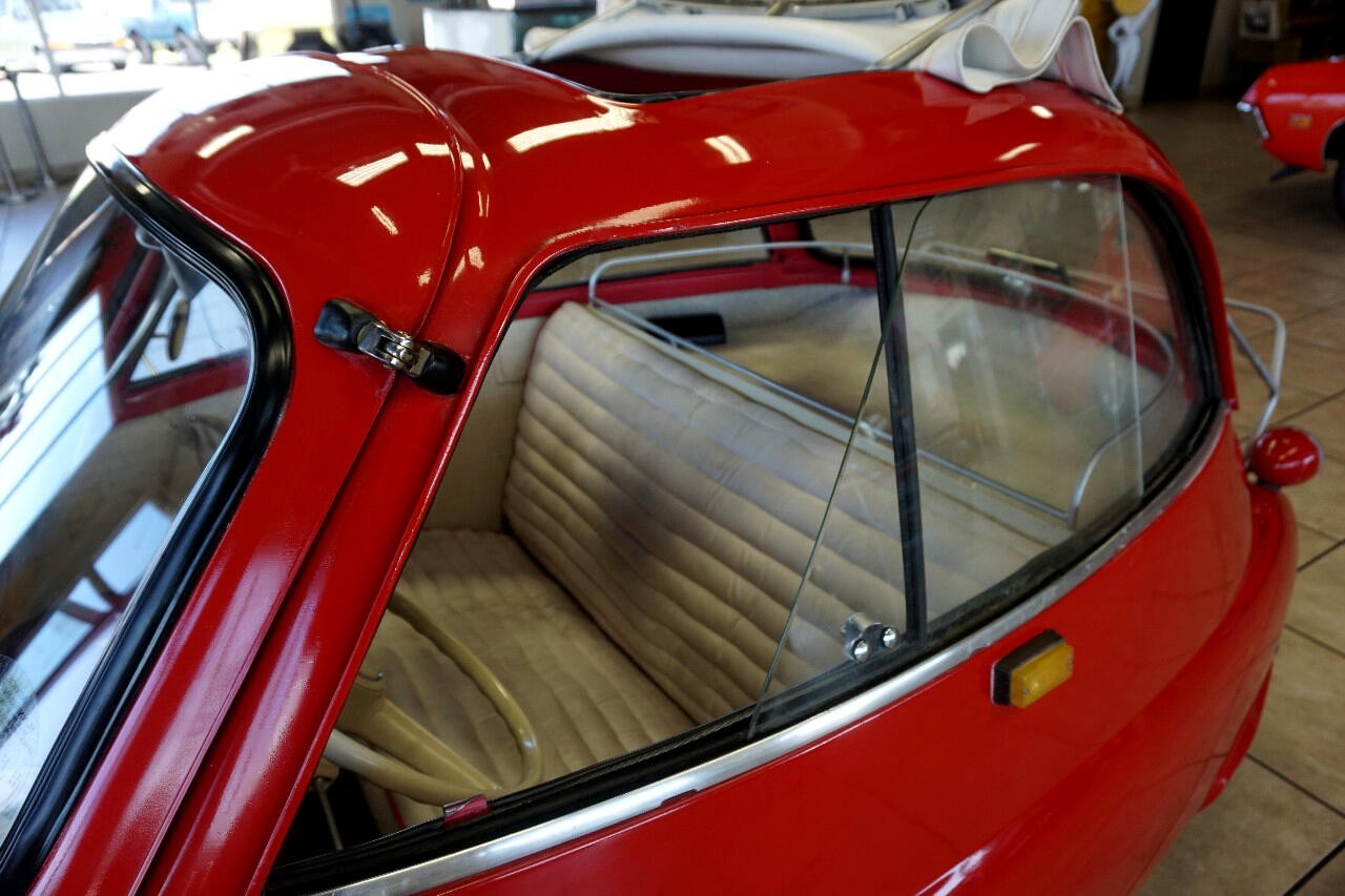 BMW-Isetta-1957-Classic-Car-38