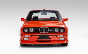 BMW-M3-1988-Coupe-1